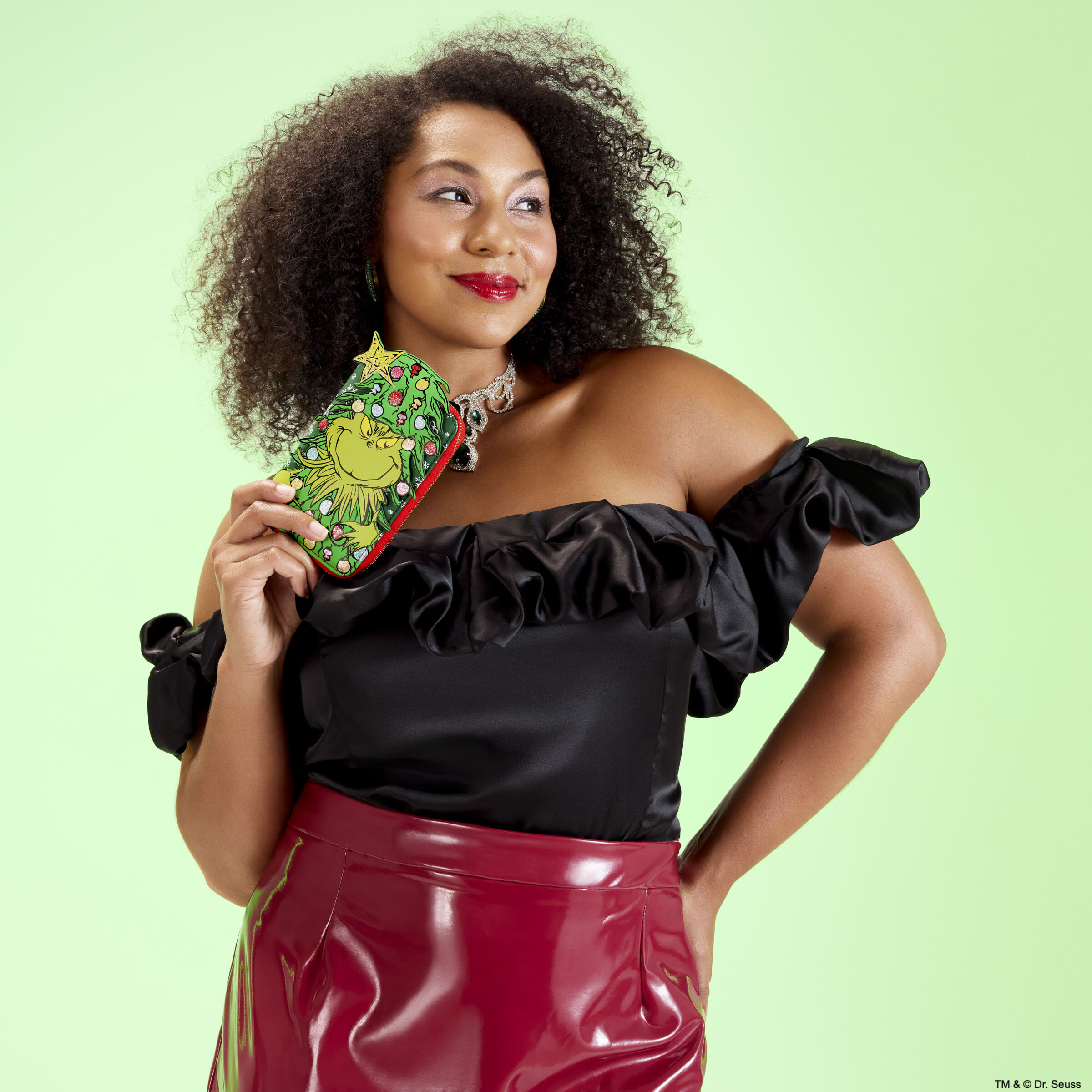 Dr. Seuss How the Grinch Stole Christmas! Tree Zip Around Wallet - Image 2