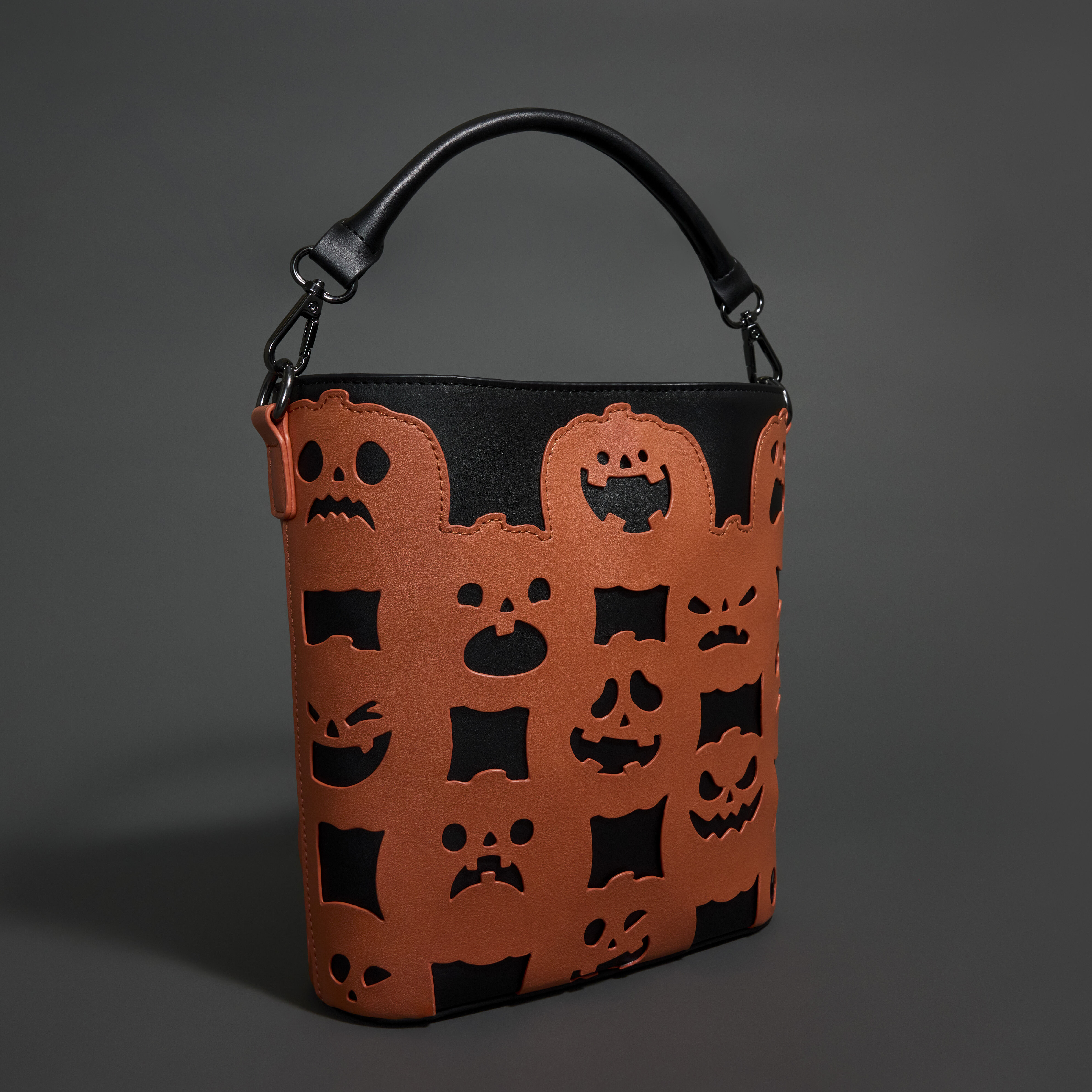 Loungefly Jack-o'-Lantern Glow Crossbody Bag - Image 3