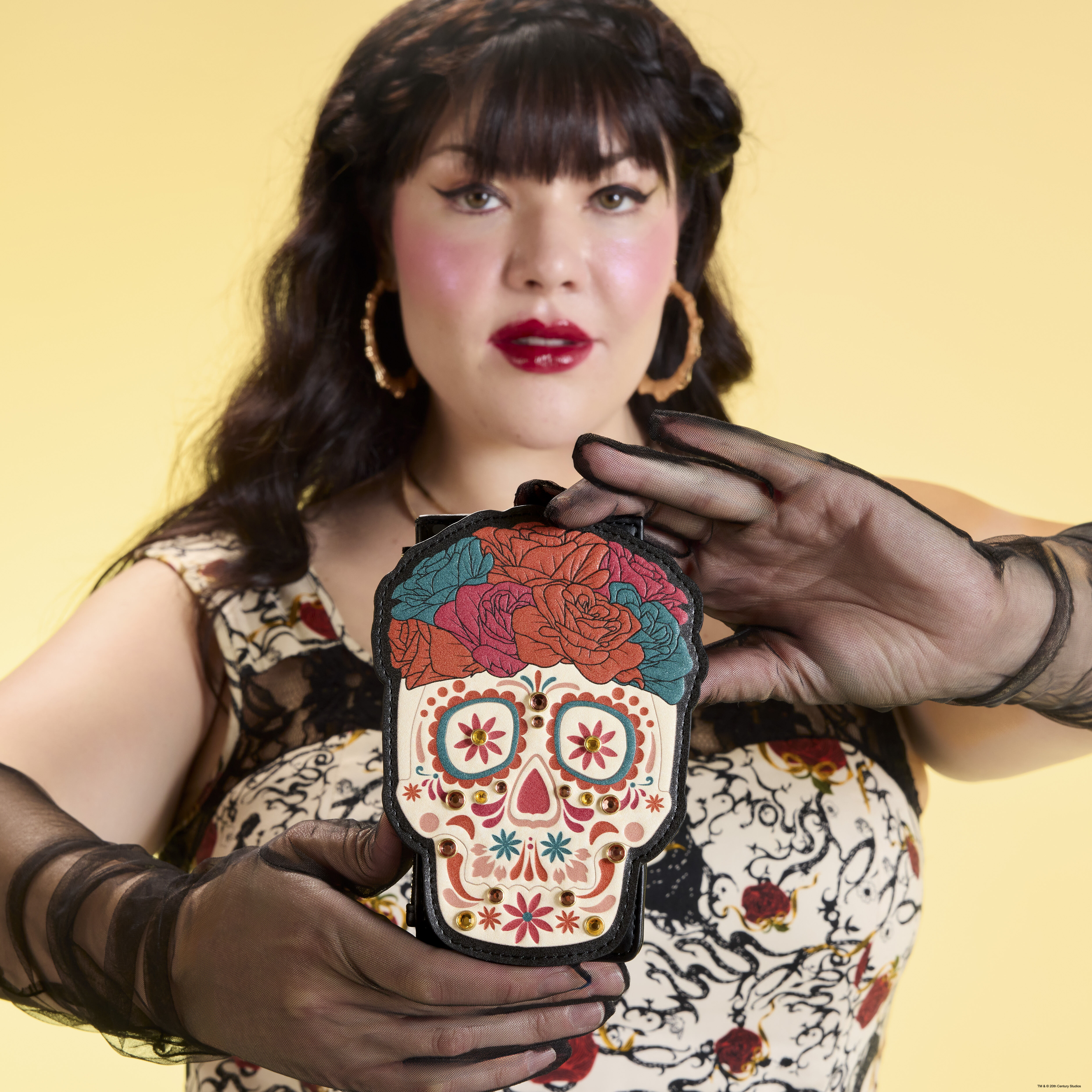 Loungefly Día de los Muertos Sugar Skull Large Card Holder - Image 2