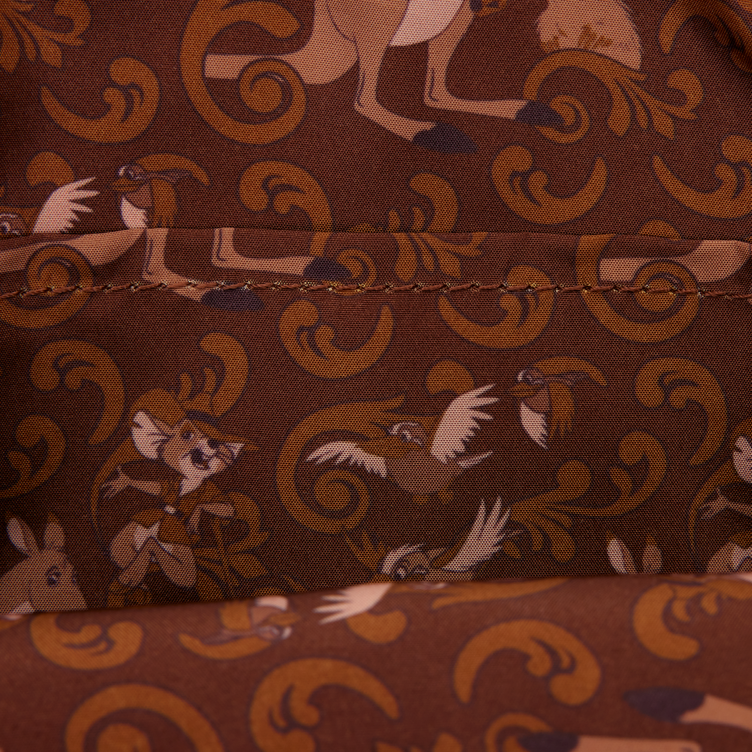 The Rescuers Down Under Frank Crossbody Bag - Image 7